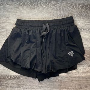 Keiki Kona black shorts